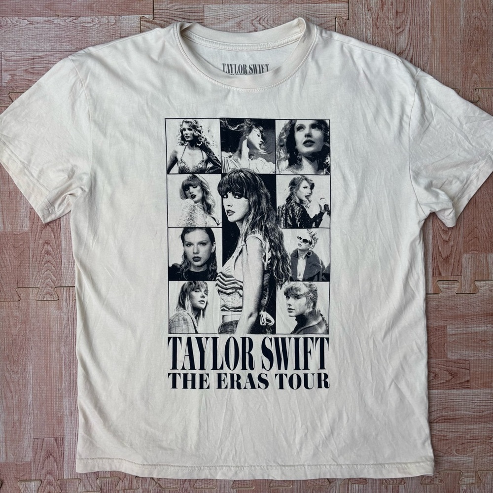 RARE Taylor Swift Eras Tour Beige Medium T-Shirt Venue Exclusive Authentic Merch